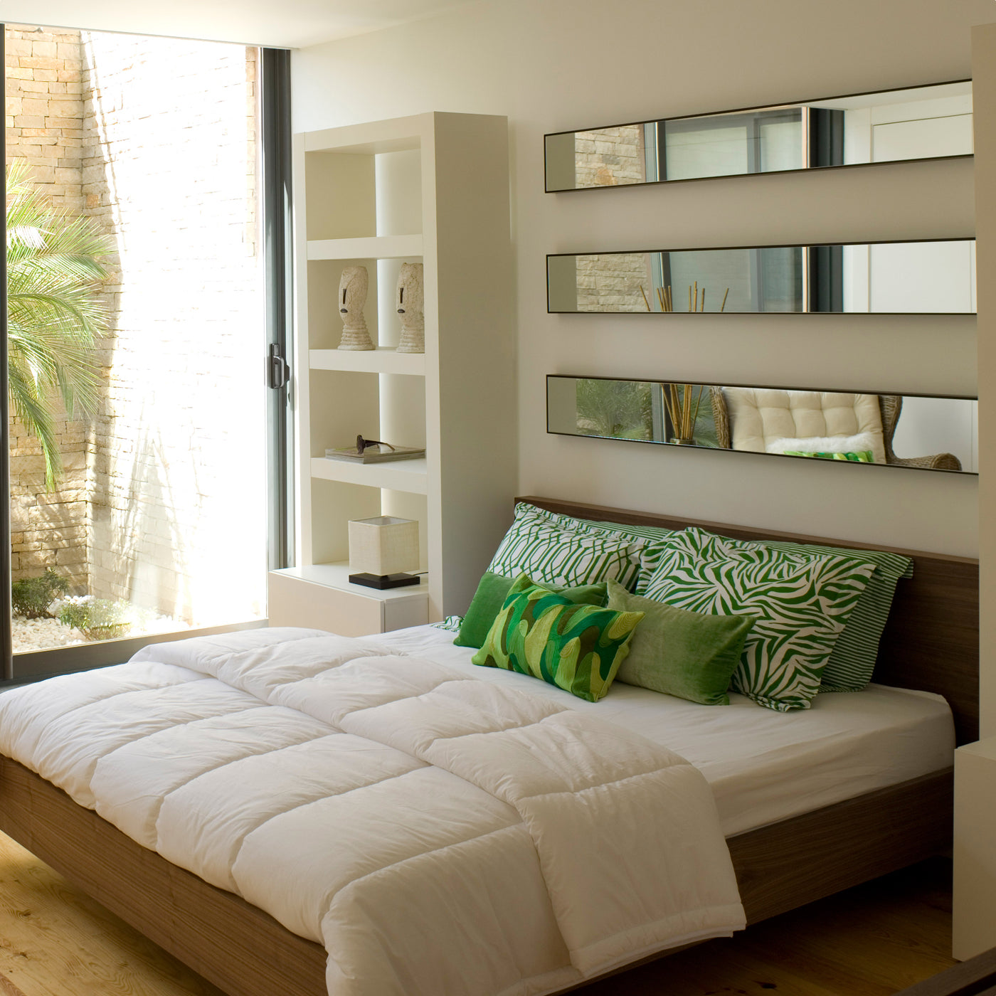 Float Bed Queen