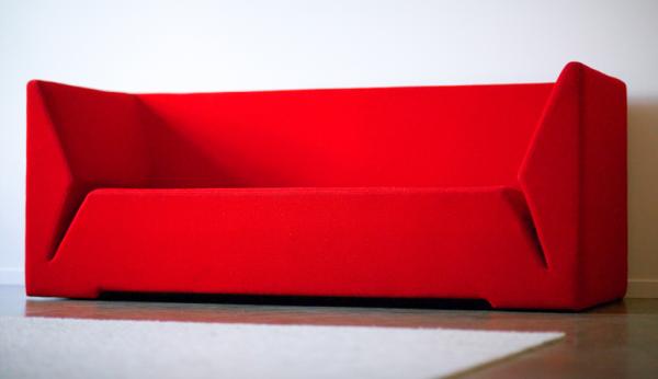 divide sofa