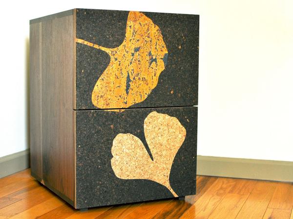cork gingko filing pedestal