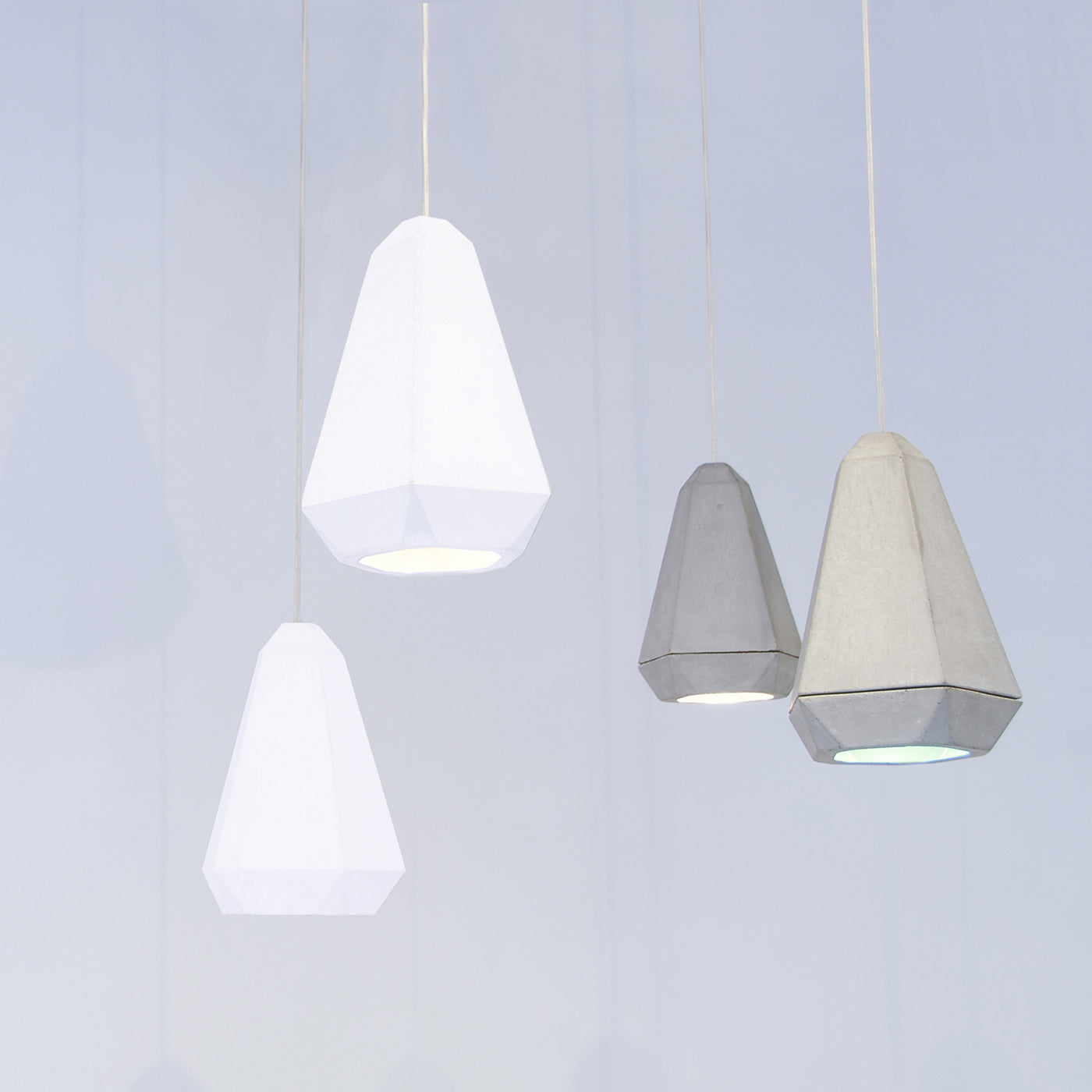 Pendant White