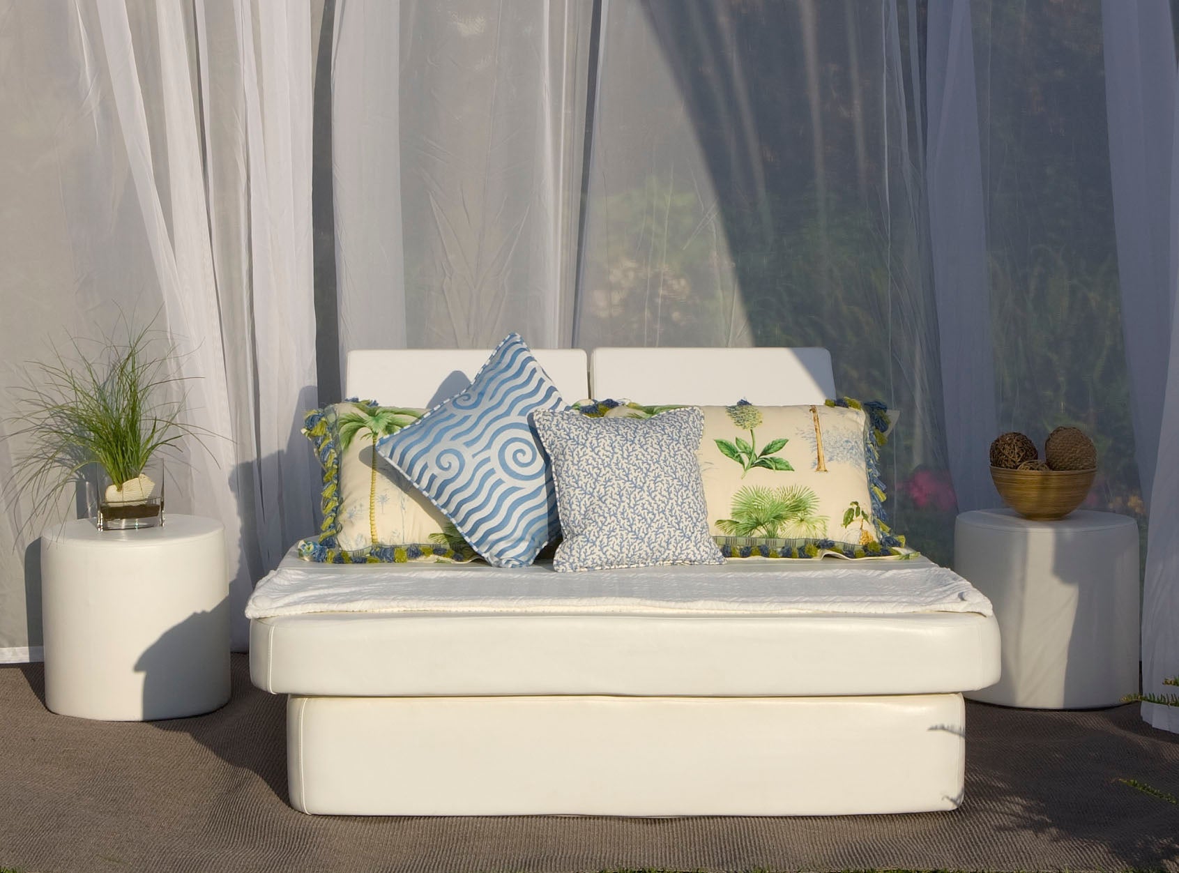 Crib double chaise