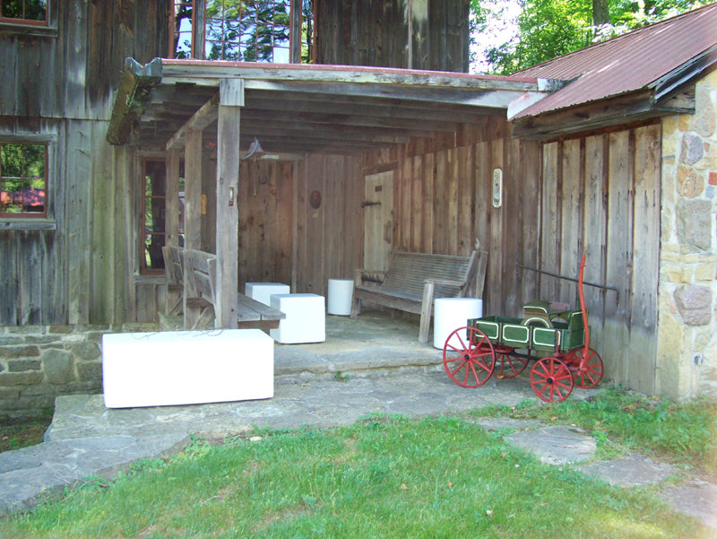 Dot/Dash Seating