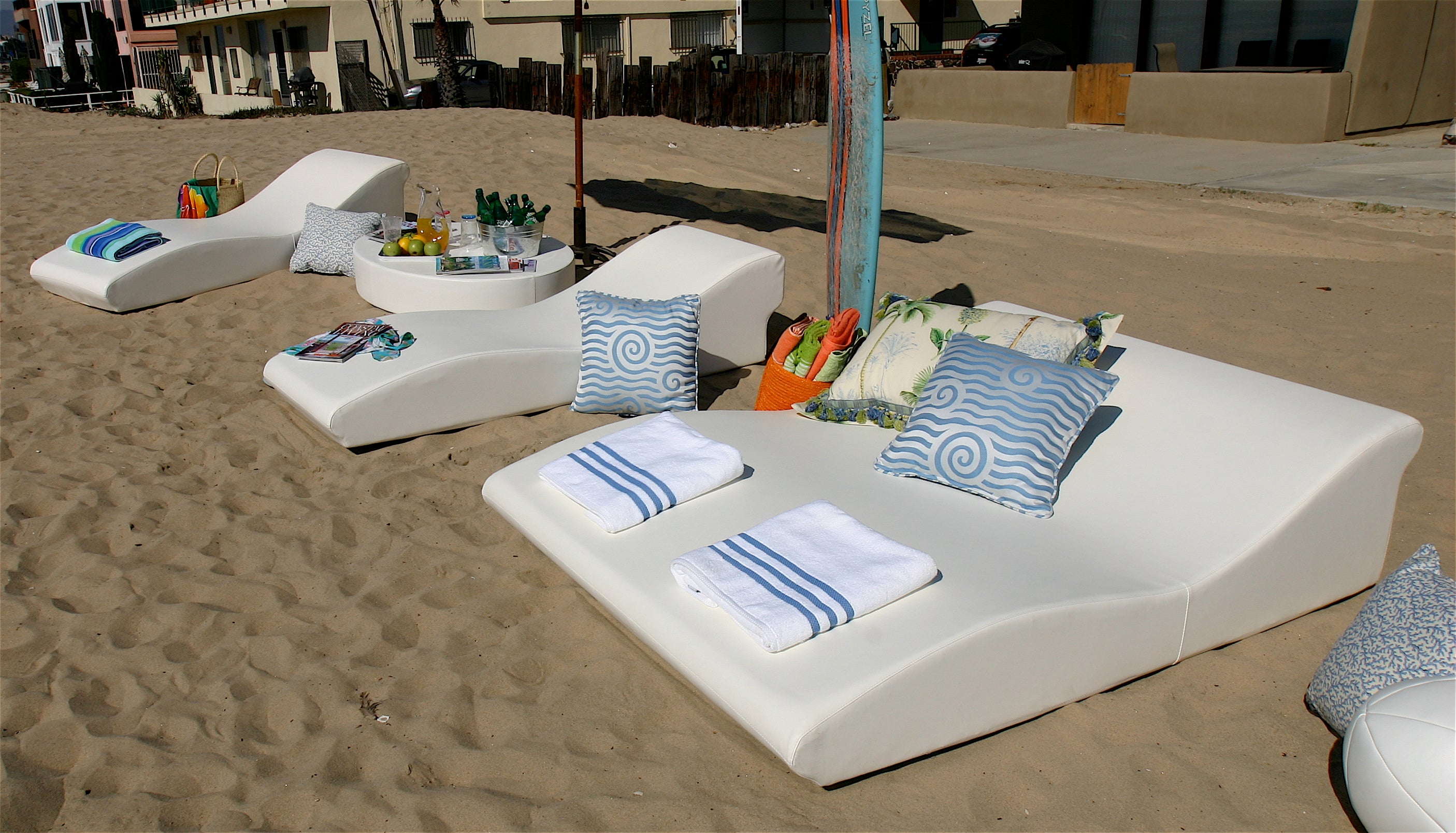 Surf Chaise