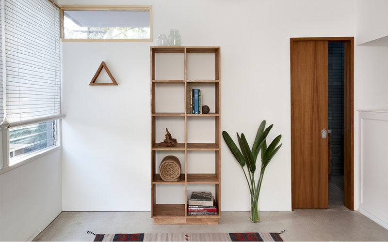 LAX 2x5 Bookcase
