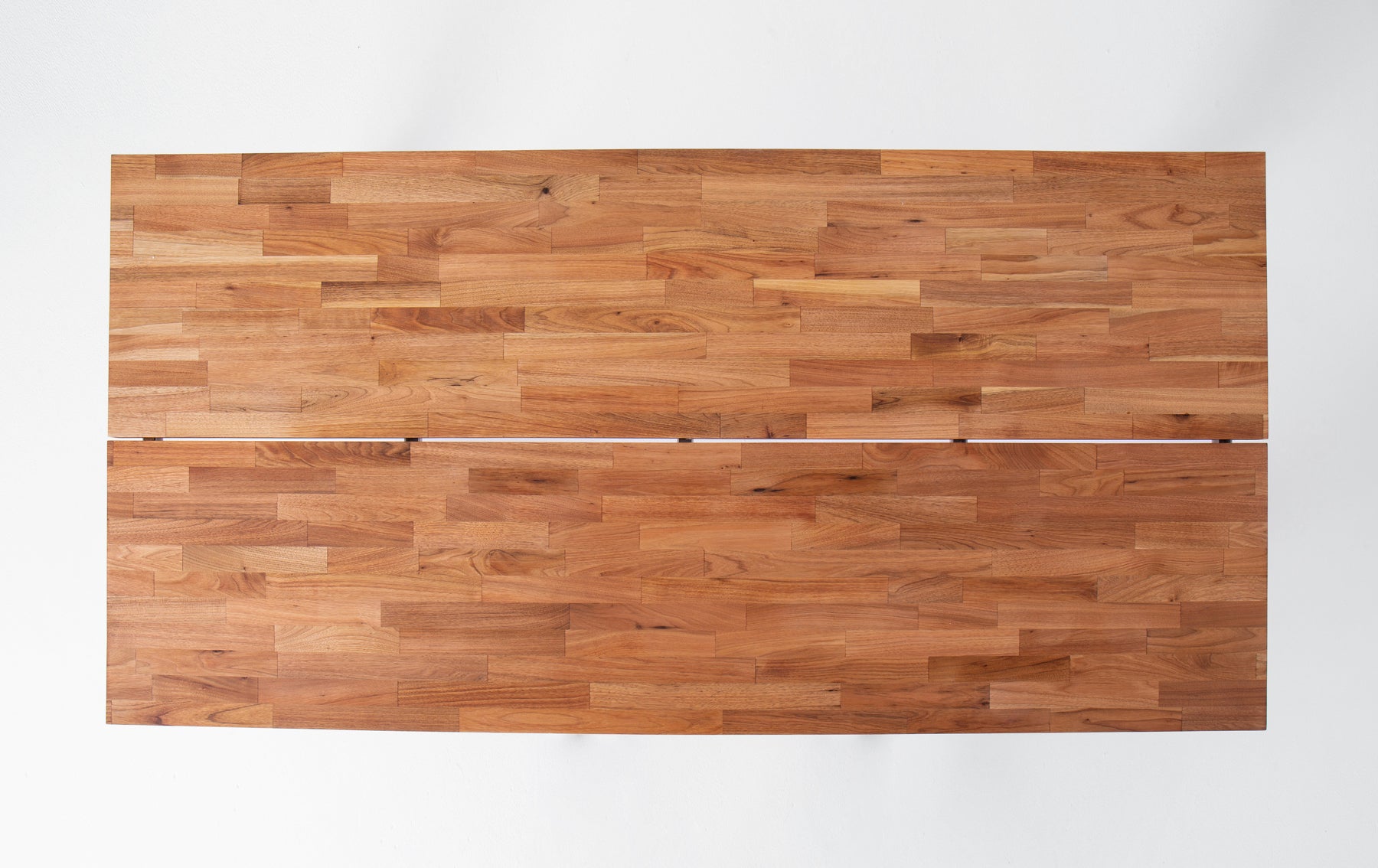Edge Dining Table