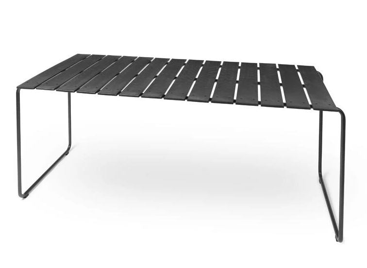 Ocean table