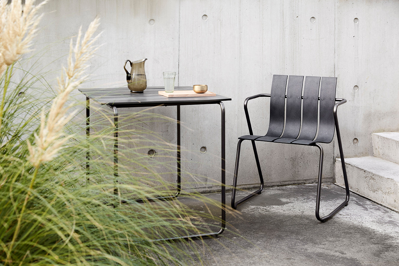 Ocean chair table small