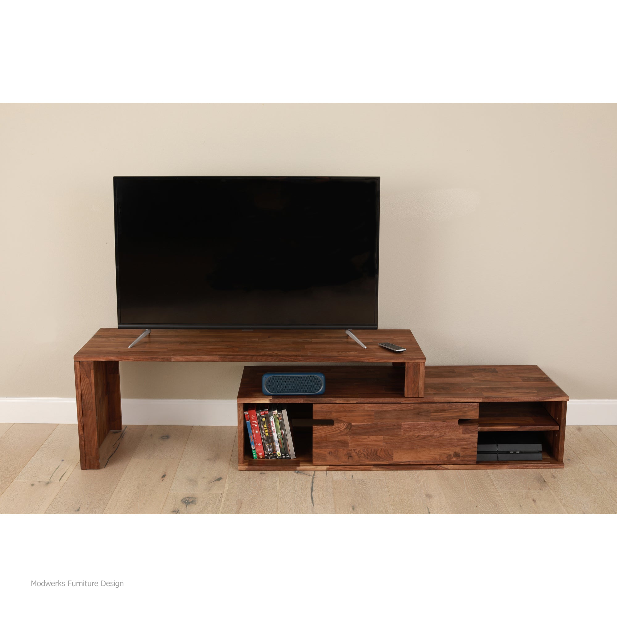 Zuma TV console