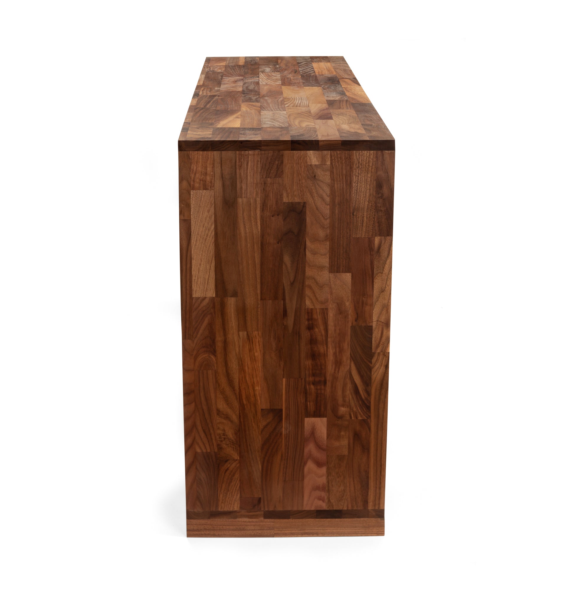 Zuma low shelving