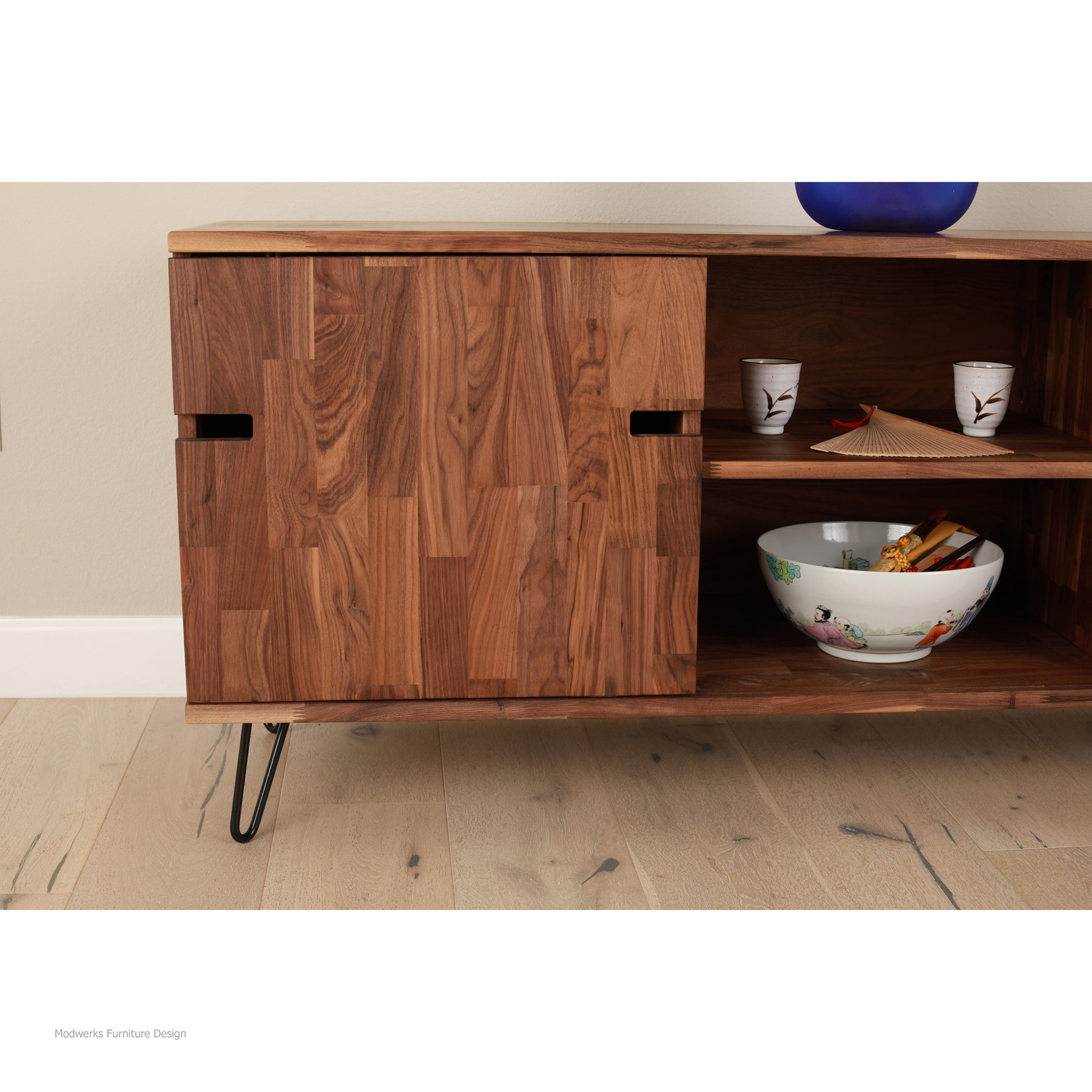 Zuma 2 door cabinet