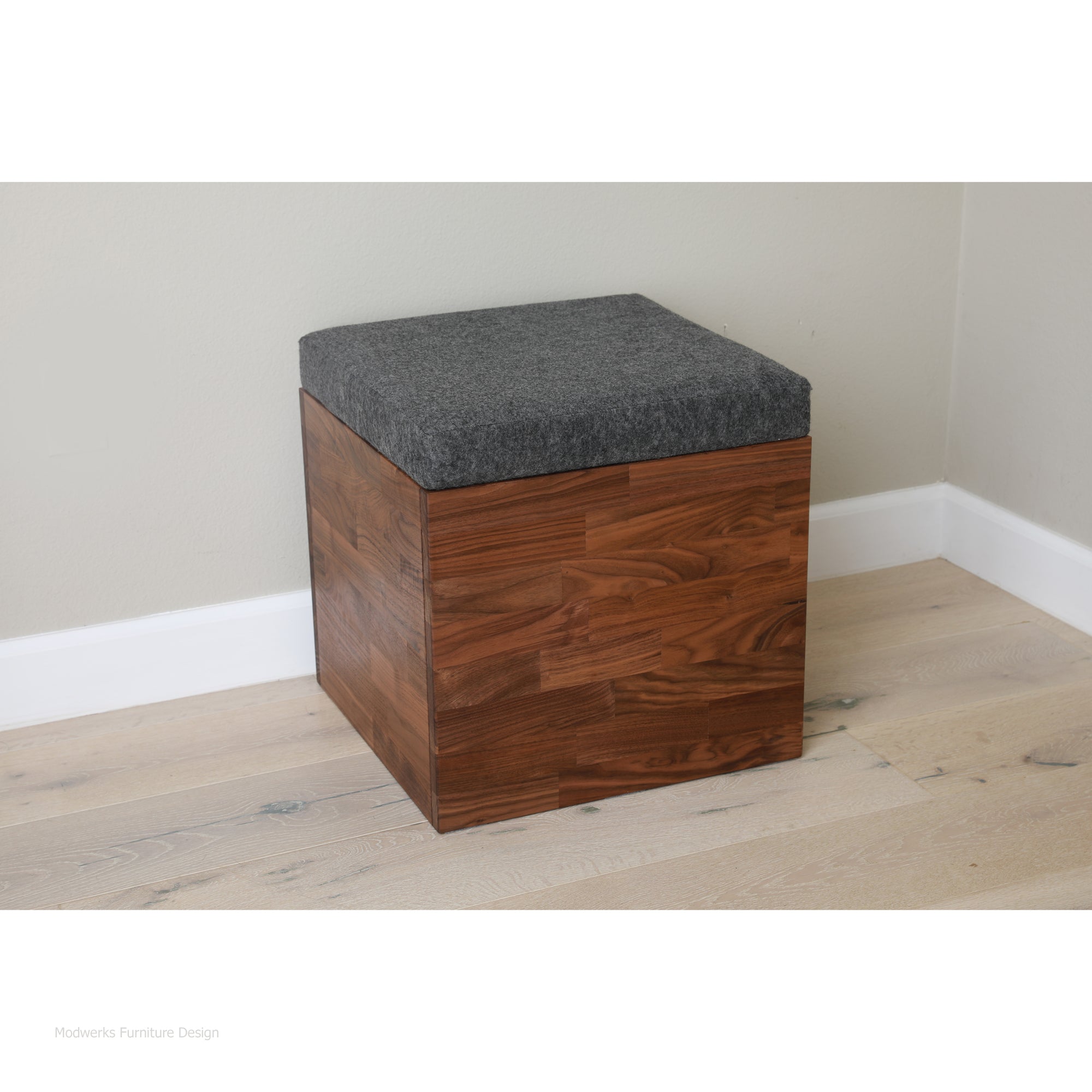 Zuma Storage Cube Seat