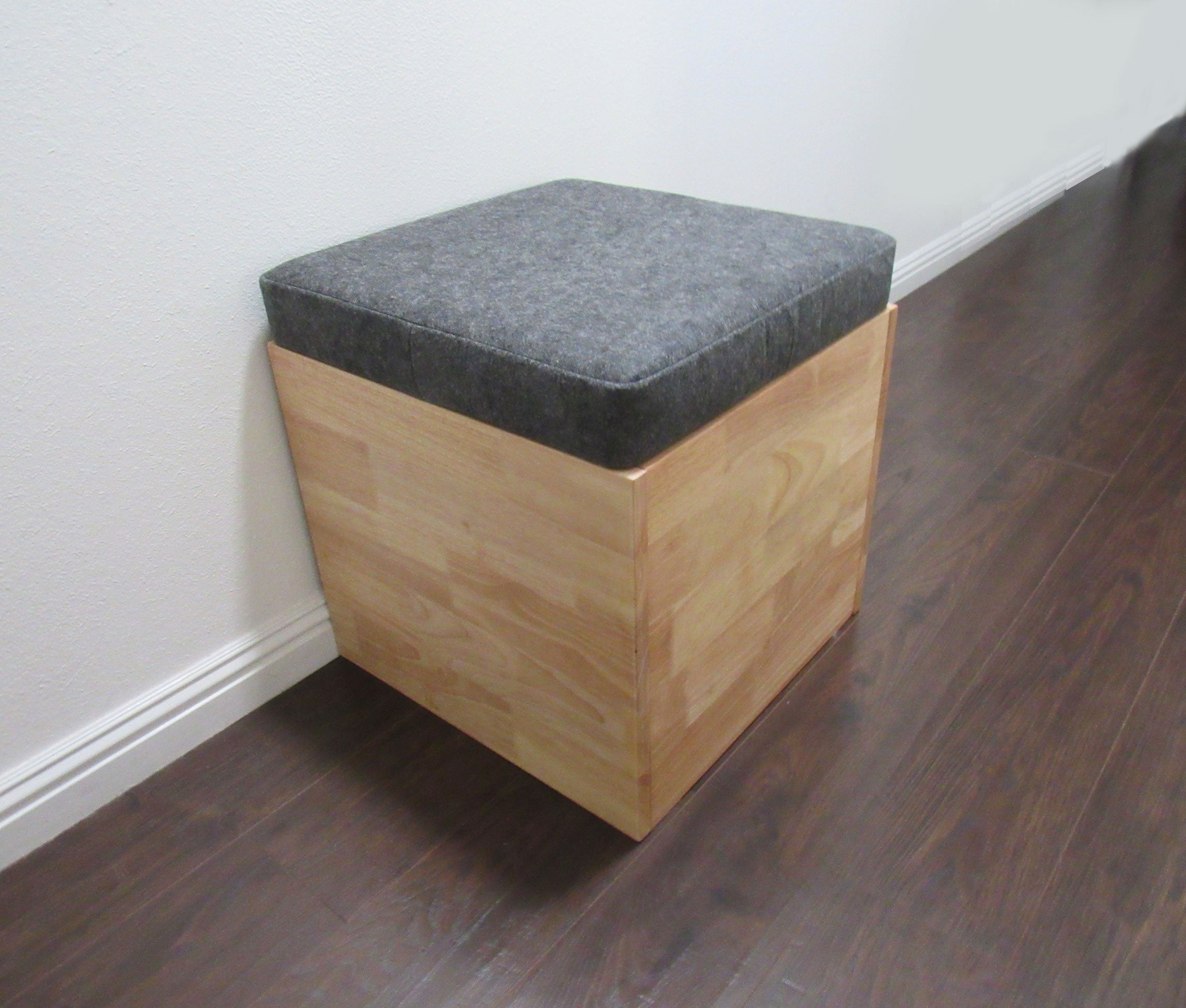 Zuma Para Storage Cube Stool
