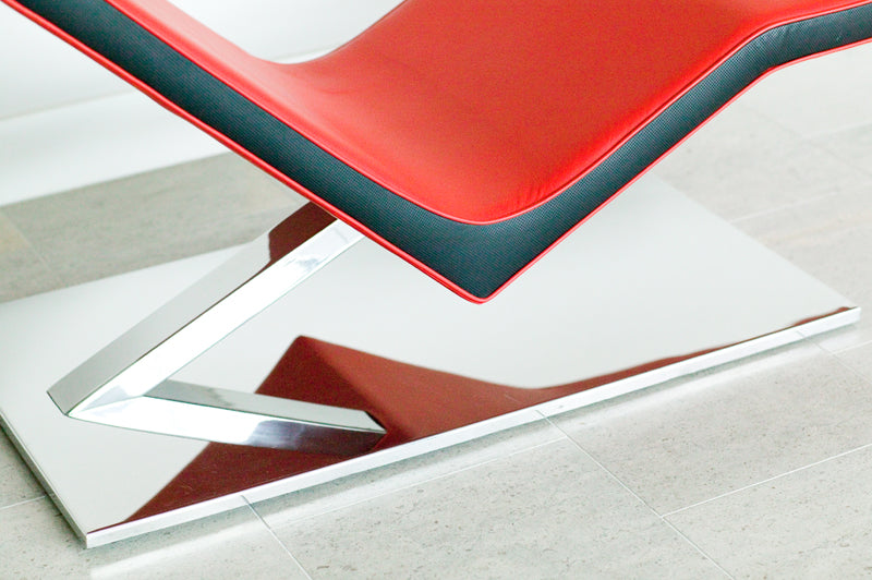 Zero Chaise Lounge